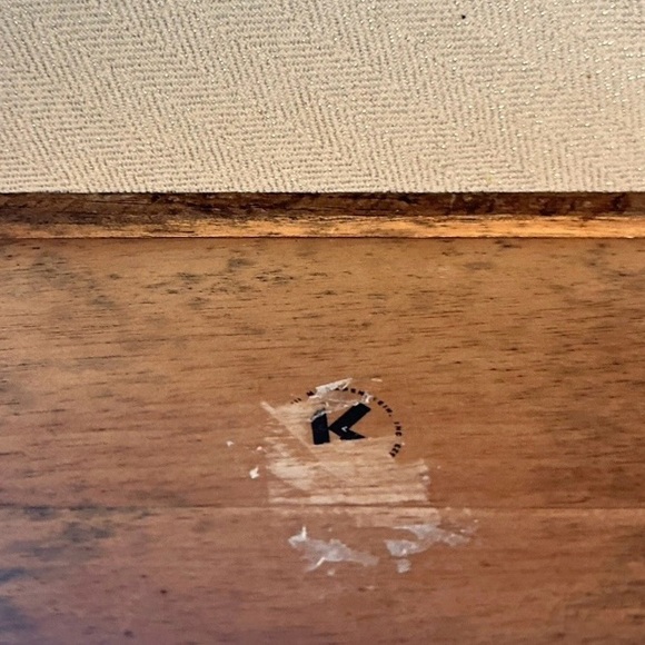 Rustic Wooden Organizer with Rooster Design - Picture 10 of 10